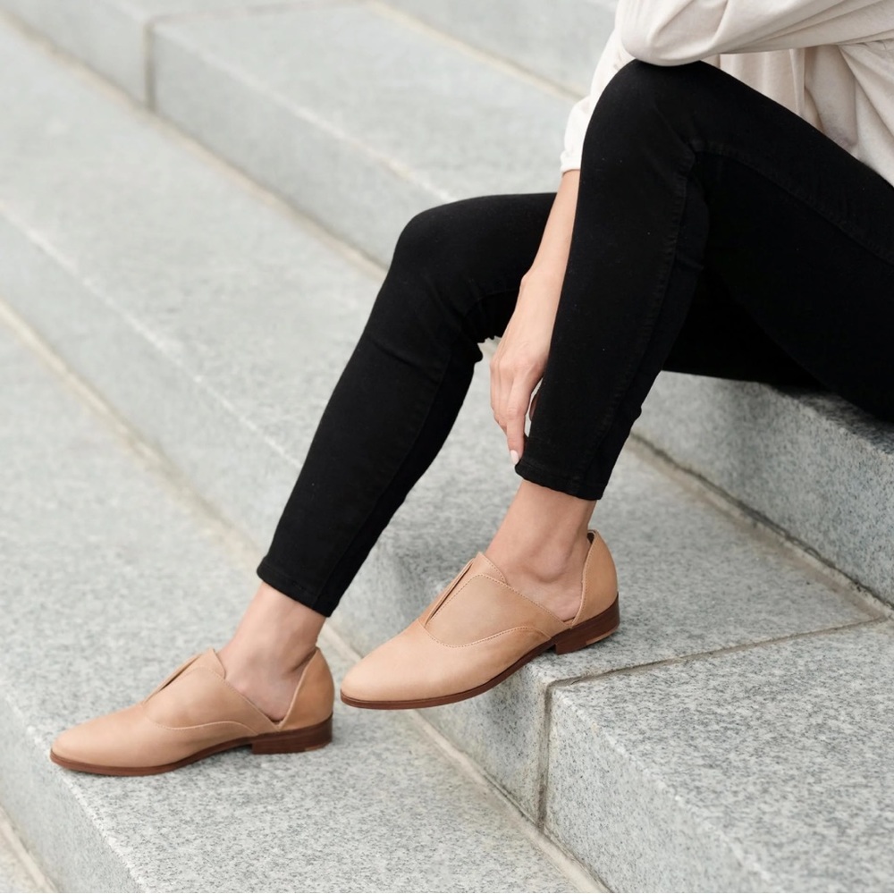 Women's Nude Slip-On Leather Loafers